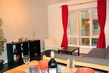 Perfect 1 Bed Apartment *